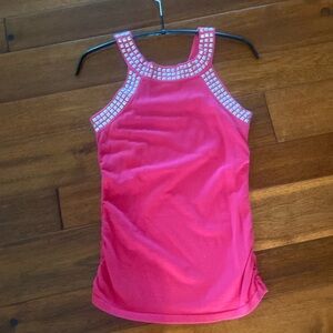Sara I pink sleeveless tank top